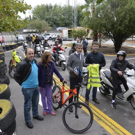 ©Ayto.Granada: Los accidentes de ciclomotores, motocicletas y bicicletas se ha reducido a la mitad desde 2011